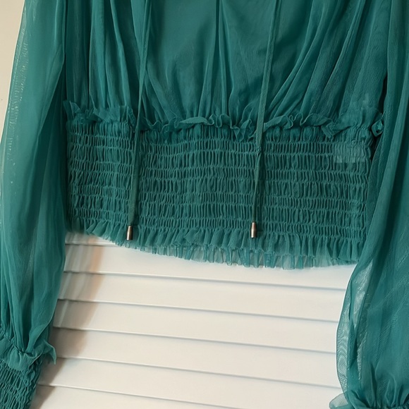 Free people Twyla top smocked %100 Nylon sheer blouse like new!!! - Picture 7 of 13